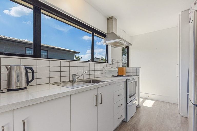 Photo of property in 2 Tillson Crescent, Motueka, 7120