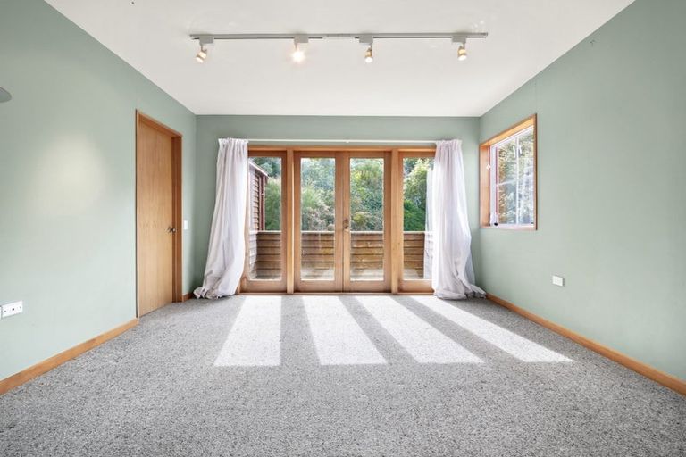 Photo of property in 100 Glenross Street, Glenross, Dunedin, 9011