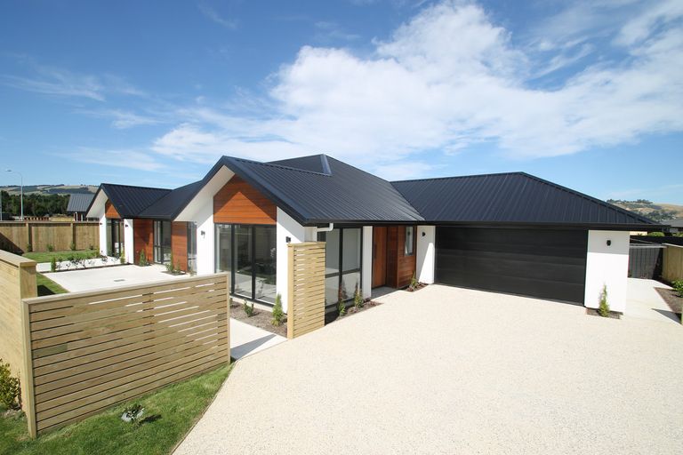 Photo of property in 44 Anderton Crescent, Mosgiel, 9024