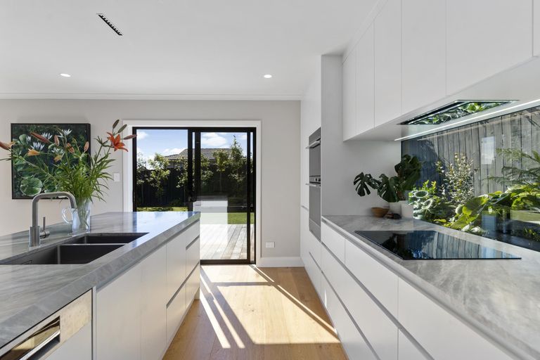 Photo of property in 60 John Gill Road, Shelly Park, Auckland, 2014