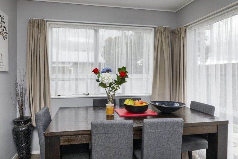 Photo of property in 8 Kaimanawa Street, Kelvin Grove, Palmerston North, 4414