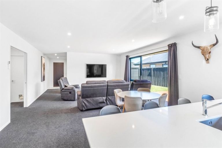 Photo of property in 55 Moreton Green, Rolleston, 7615