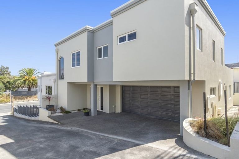 Photo of property in 237c Oceanbeach Road, Mount Maunganui, 3116