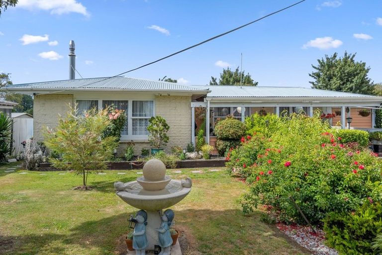 Photo of property in 214 Clayton Road, Mangakakahi, Rotorua, 3015