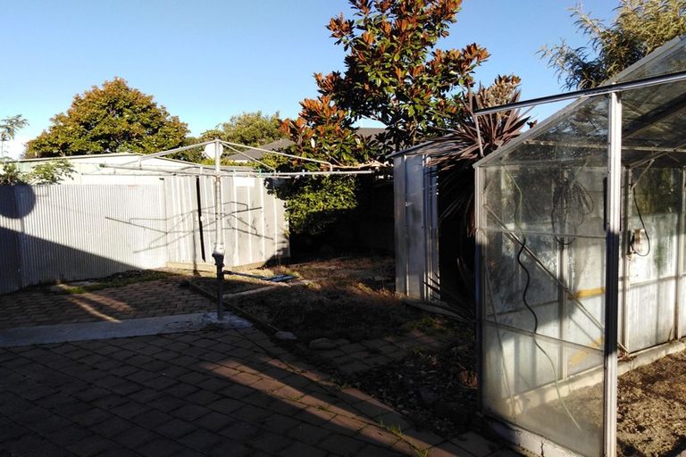 Photo of property in 2/155 Northcote Road, Northcote, Christchurch, 8052