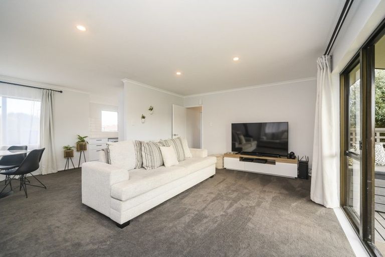 Photo of property in 79 Geraldine Crescent, Cloverlea, Palmerston North, 4412