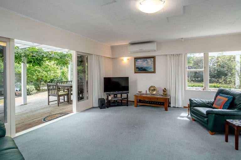 Photo of property in 62 Kuratawhiti Street, Greytown, 5712