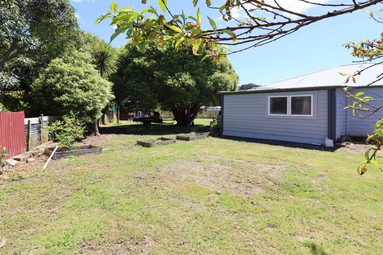 Photo of property in 21 Bridge Street, Eketahuna, 4900