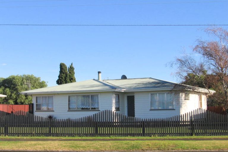 Photo of property in 77 Harold Holt Avenue, Onekawa, Napier, 4110