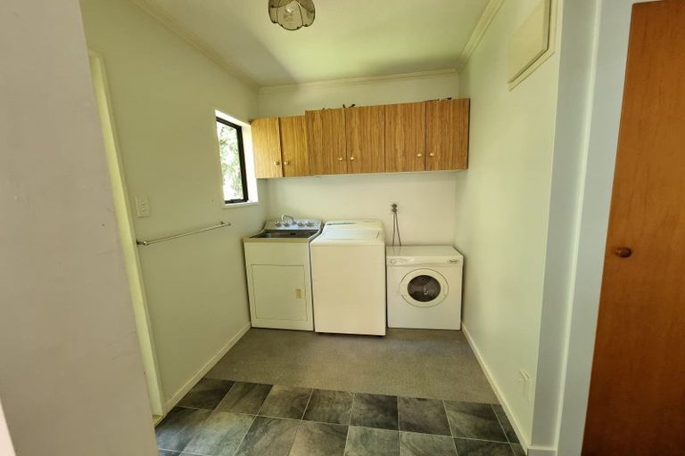 Photo of property in 30 Stanton Crescent, Karoro, Greymouth, 7805