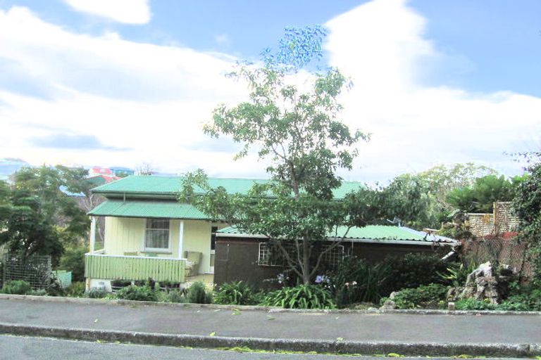 Photo of property in 2b Burlington Road, Hospital Hill, Napier, 4110