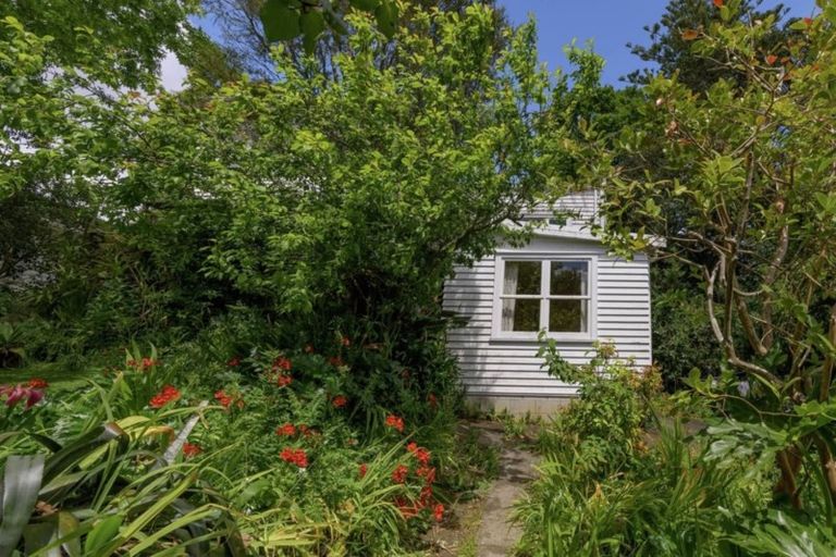 Photo of property in 12 Island View Terrace, Cockle Bay, Auckland, 2014