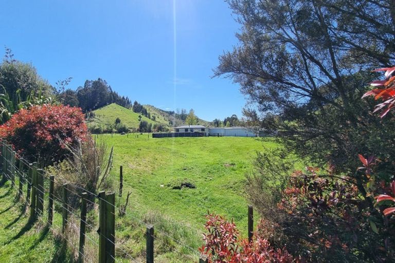 Photo of property in 299 Whangamata Road, Kinloch, Taupo, 3377
