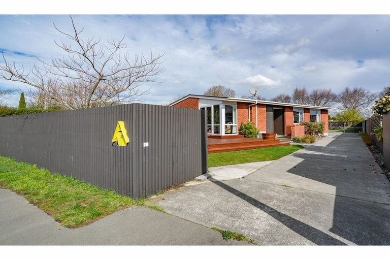 Photo of property in 135 Ohoka Road, Kaiapoi, 7630