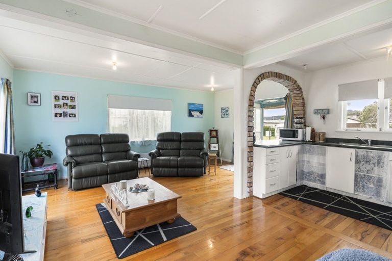 Photo of property in 302 Sylvia Road, Whangamata, 3620