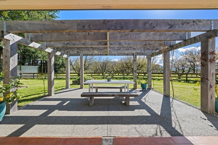 Photo of property in 16 Newman Road, Rapaura, Blenheim, 7273