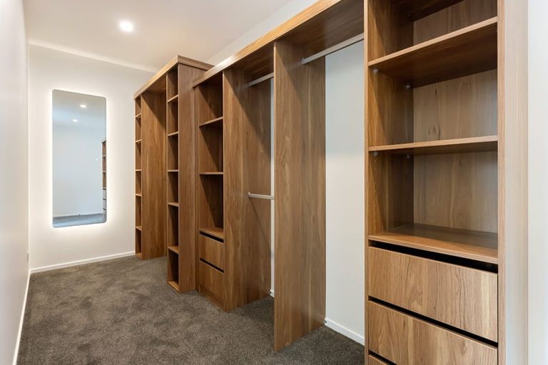 Photo of property in 42 Anderson Park Drive, Waikanae, 5036