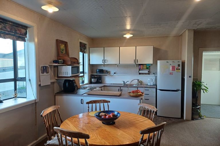 Photo of property in 298 Palmerston Street, Westport, 7825