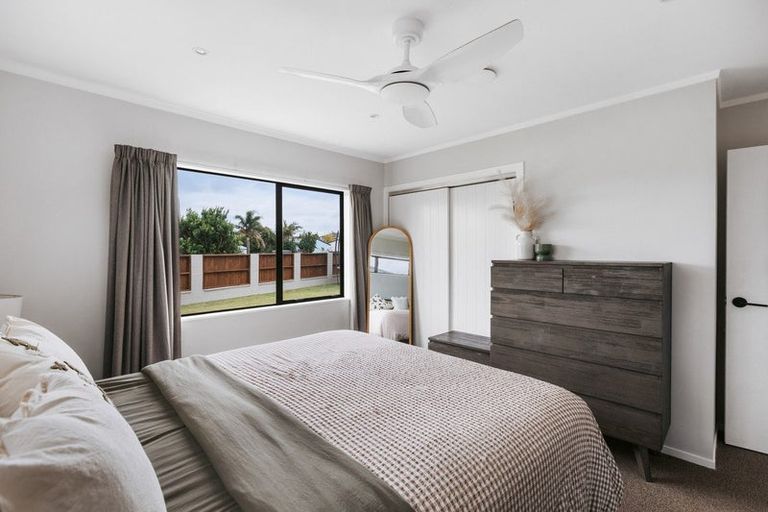 Photo of property in 17 Opal Drive, Papamoa Beach, Papamoa, 3118