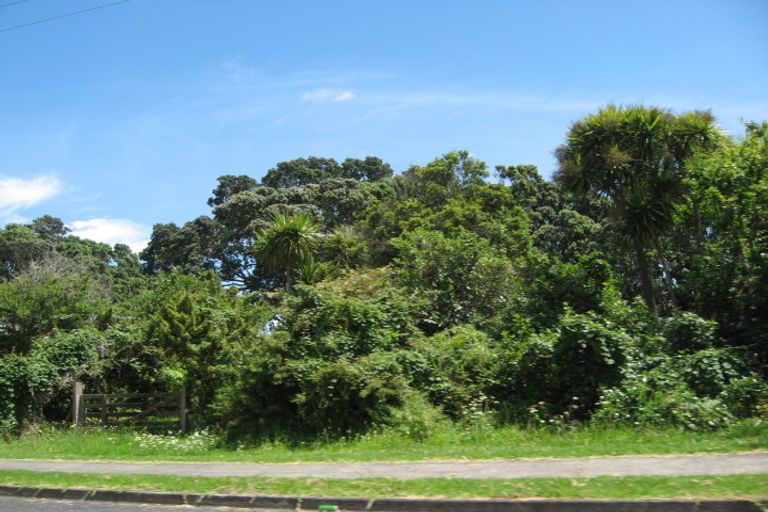 Photo of property in 137 Torkar Road, Clarks Beach, 2122