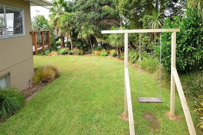 Photo of property in 18 Old North Road, Orewa, 0931