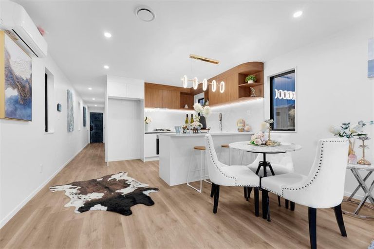 Photo of property in 33 John Gray Street, Papakura, 2110