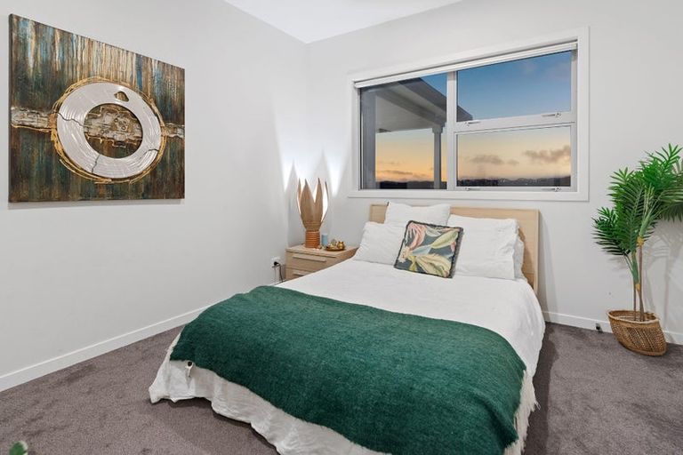 Photo of property in 60 Wainui Road, Silverdale, 0932