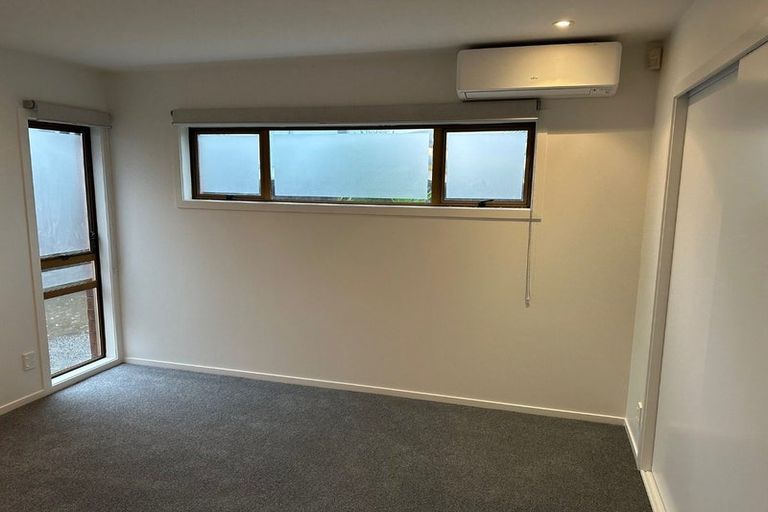 Photo of property in 3/3 Omana Road, Milford, Auckland, 0620