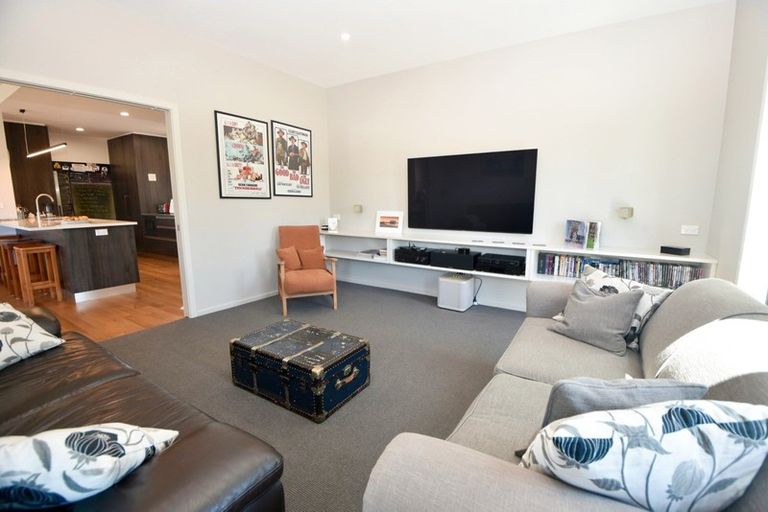 Photo of property in 40b Richmond Road, Carterton, 5713