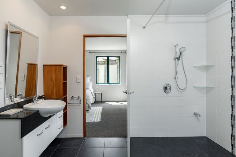 Photo of property in 15a Stephenson Street, Blenheim, 7201