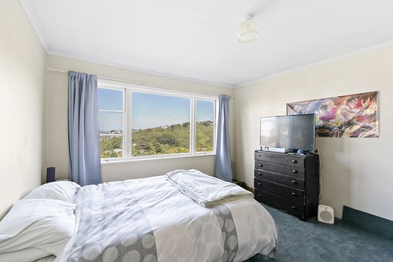 Photo of property in 17 Highbury Road, Highbury, Wellington, 6012