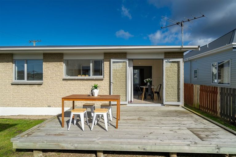 Photo of property in 11 Dick Street, South Dunedin, Dunedin, 9012