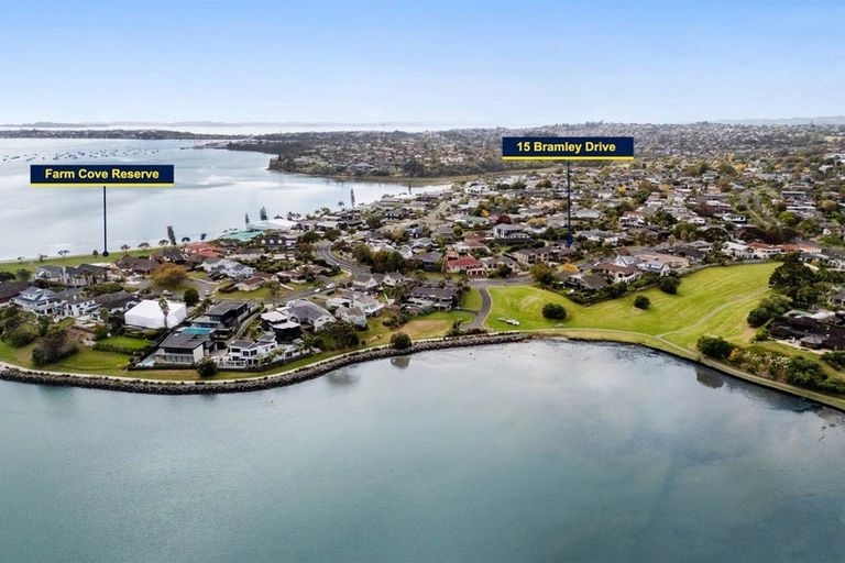 Photo of property in 1/15 Bramley Drive, Farm Cove, Auckland, 2012