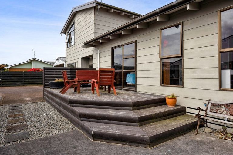 Photo of property in 7 Green Lane, Hawera, 4610