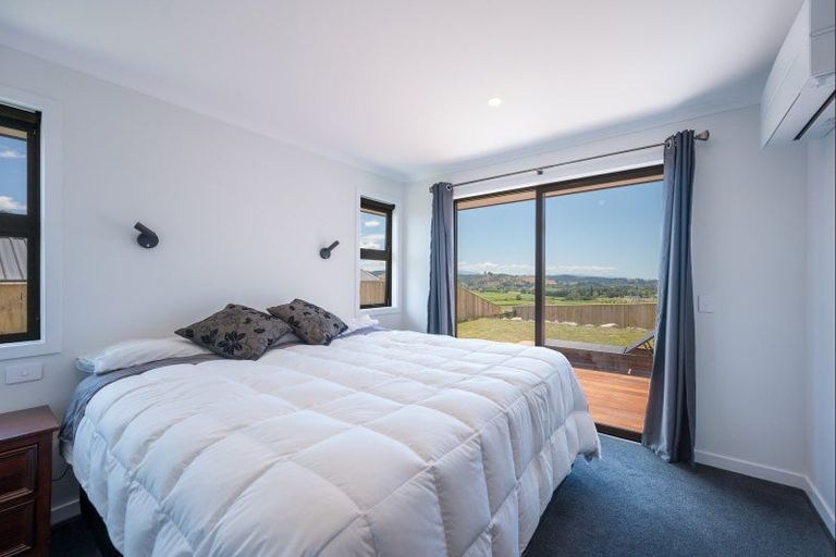 Photo of property in 36 Katania Heights, Brightwater, 7022