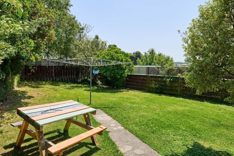 Photo of property in 1/20 Yarrow Place, Papakowhai, Porirua, 5024