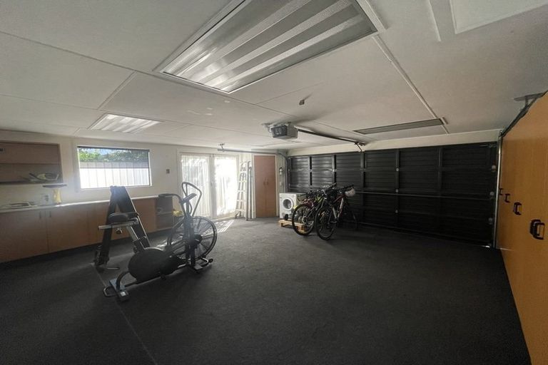 Photo of property in 23 Kent Terrace, Taradale, Napier, 4112