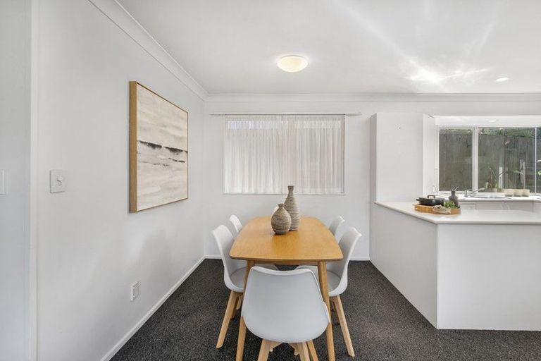 Photo of property in 43 Donald Street, Stanmore Bay, Whangaparaoa, 0932