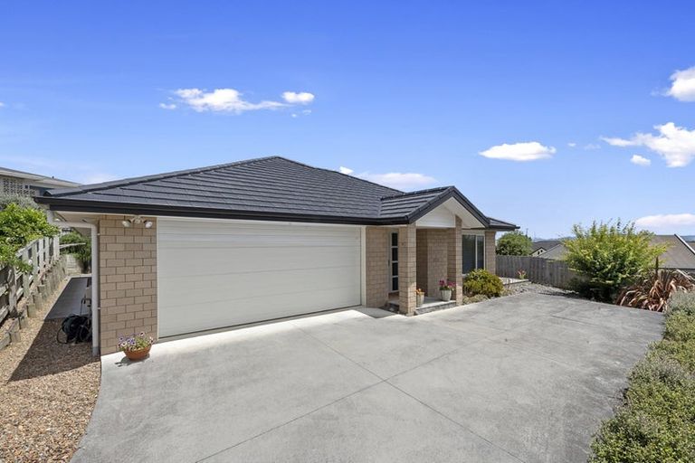 Photo of property in 79 Rototuna Road, Rototuna, Hamilton, 3210