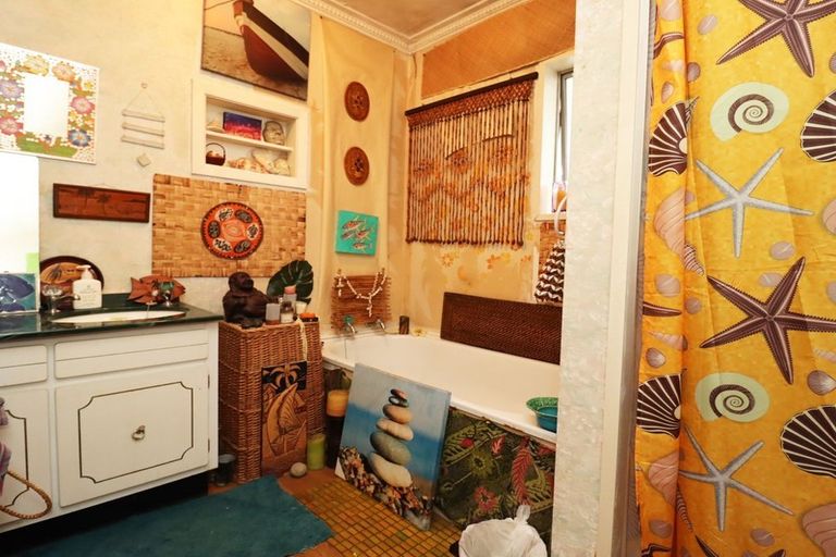 Photo of property in 18 Stoke Street, Oamaru, 9400