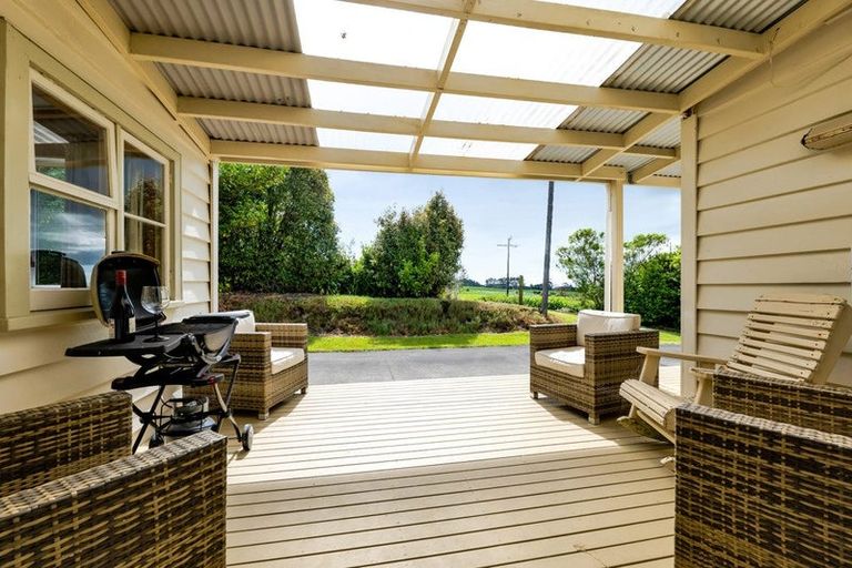 Photo of property in 443 Albert Road, Korito, New Plymouth, 4371