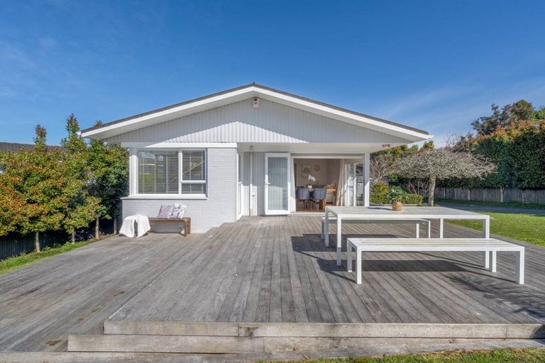 Photo of property in 12 Fordyce Avenue, Sunnyhills, Auckland, 2010