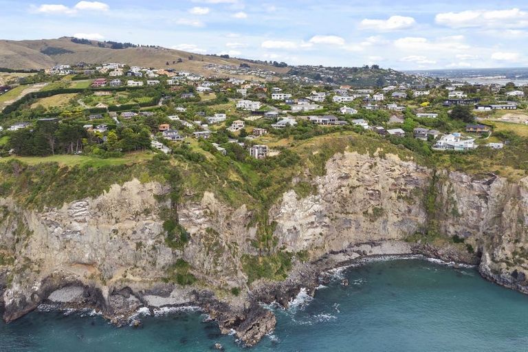 Photo of property in 8 Appian Lane, Scarborough, Christchurch, 8081