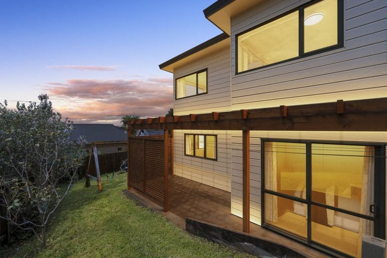 Photo of property in 257 Glengarry Road, Glen Eden, Auckland, 0602