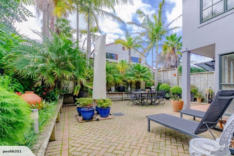 Property details for 35 Goodland Street, Royal Oak, Auckland, 1023