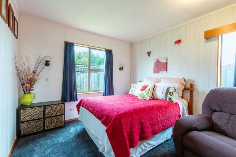 Photo of property in 31a Tennyson Street, Dannevirke, 4930