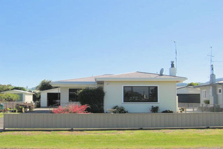 Photo of property in 4 Noel Bull Avenue, Te Hapara, Gisborne, 4010