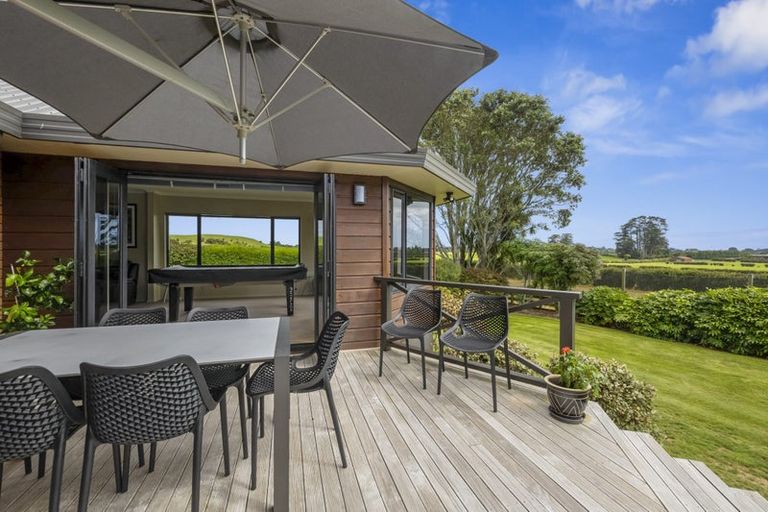 Photo of property in 110 Upland Road, Tarurutangi, New Plymouth, 4372