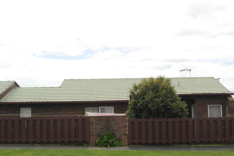 Photo of property in 96 Brady Street, Te Awamutu, 3800