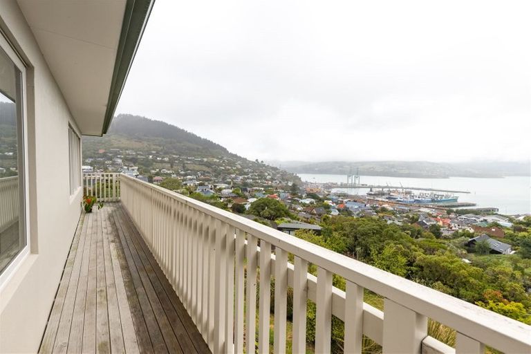 Photo of property in 52 Jacksons Road, Lyttelton, 8082